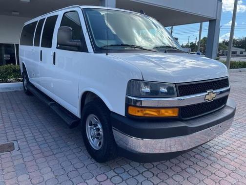 2020 Chevrolet Express 3500 LT