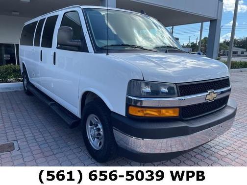 2020 Chevrolet Express 3500 LT