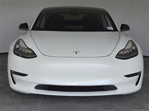 2019 Tesla Model 3 Mid Range
