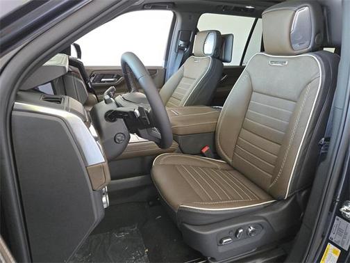 2025 GMC Yukon Denali Ultimate
