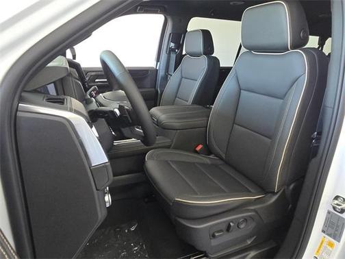2025 GMC Yukon XL Elevation