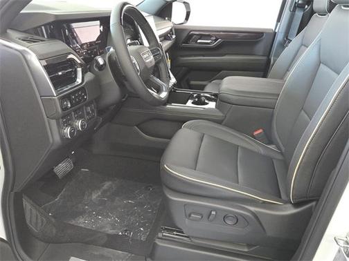2025 GMC Yukon XL Elevation