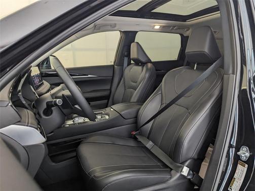 2025 INFINITI QX60 Pure