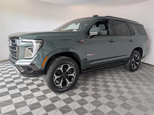 2025 GMC Yukon AT4