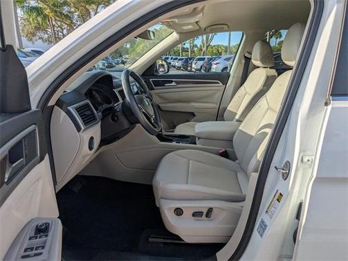 2018 Volkswagen Atlas 3.6L SE w/Technology