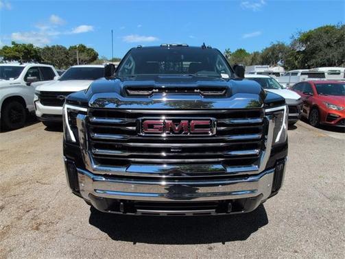 2025 GMC Sierra 2500 SLT