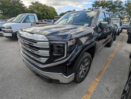 2025 GMC Sierra 1500 SLE