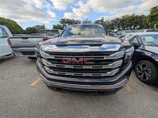 2025 GMC Sierra 1500 SLE