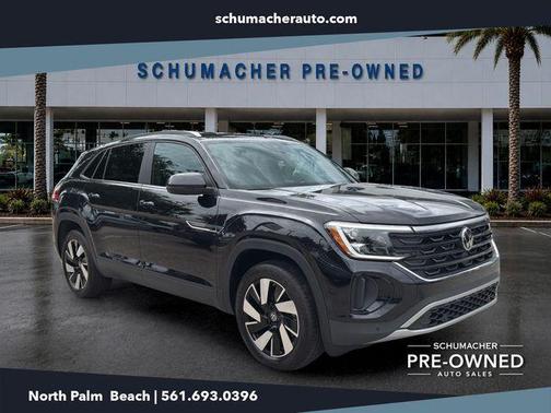 Deep Black Pearl Effect 2026 Volkswagen Atlas Cross Sport 2.0T SE w/Technology