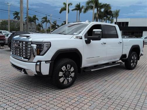 2024 GMC Sierra 2500 Denali