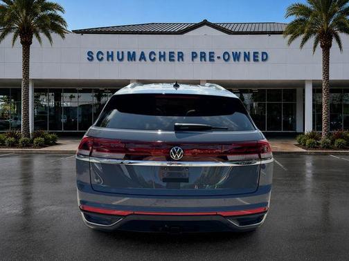 Pure Gray 2026 Volkswagen Atlas Cross Sport 2.0T SE W/TECHNOLOGY