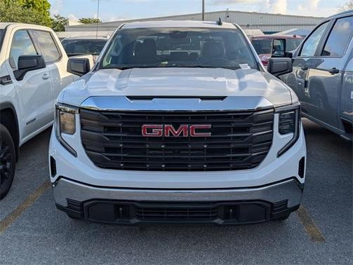 2025 GMC Sierra 1500 Pro