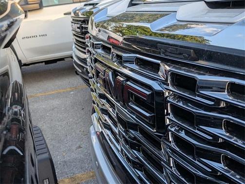 2025 GMC Sierra 2500 Denali