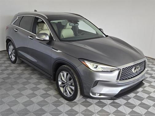 2022 INFINITI QX50 Luxe