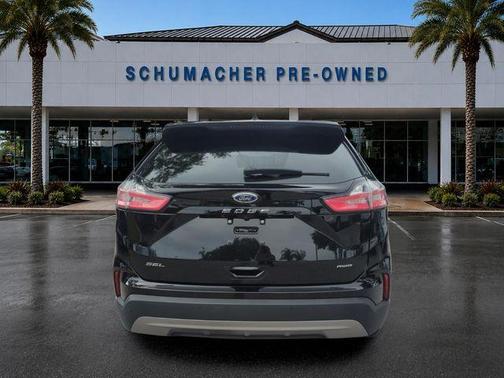 Black Metallic 2024 Ford Edge SEL