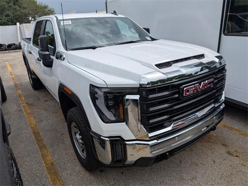 2025 GMC Sierra 2500 Pro