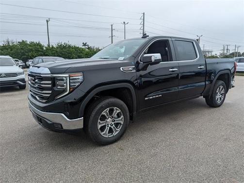 2025 GMC Sierra 1500 SLT