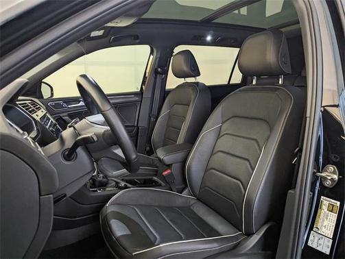 2022 Volkswagen Tiguan 2.0T SEL R-Line