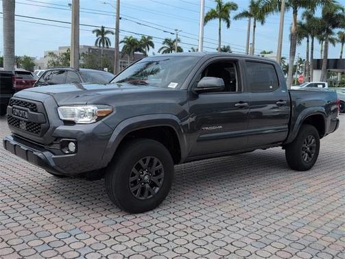 2020 Toyota Tacoma SR5