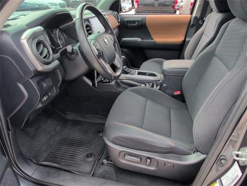 2020 Toyota Tacoma SR5
