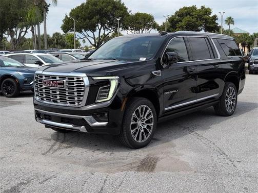 2025 GMC Yukon XL Denali