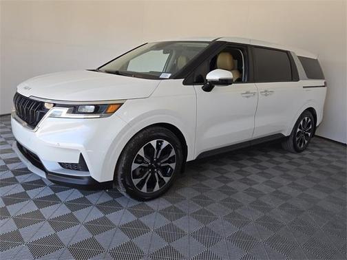 2022 Kia Carnival EX