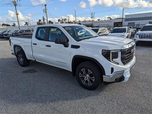 2025 GMC Sierra 1500 Pro