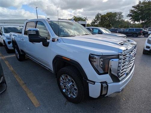 2025 GMC Sierra 2500 Denali