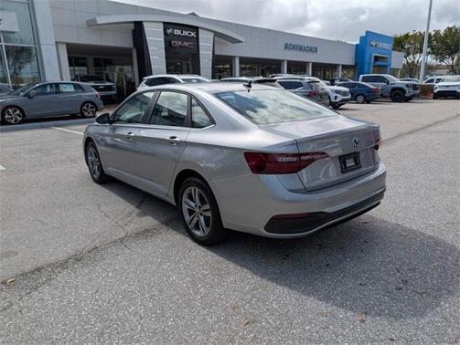 2024 Volkswagen Jetta 1.5T SE