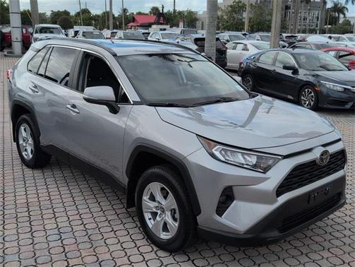 2021 Toyota RAV4 XLE