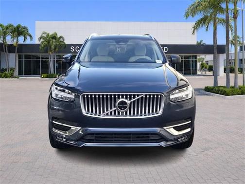 2023 Volvo XC90 B6 Plus 7-Seater