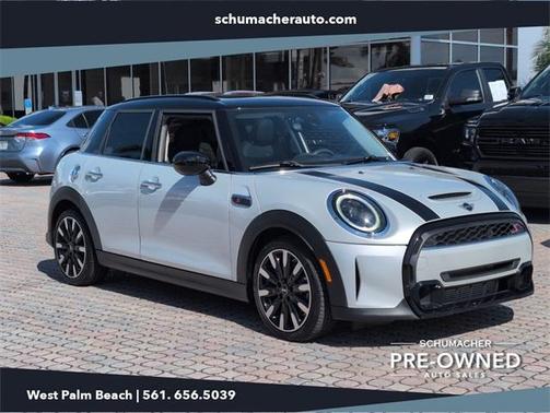 2022 MINI Hardtop Cooper S