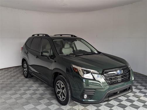 2024 Subaru Forester Premium