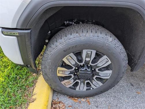 2025 GMC Sierra 2500 Denali