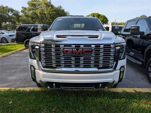 2025 GMC Sierra 2500 Denali