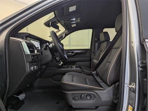 2025 GMC Yukon XL Elevation