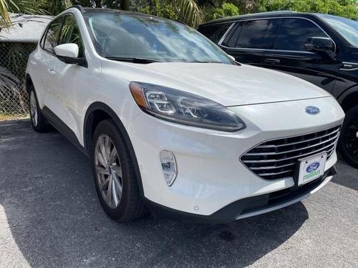 2021 Ford Escape Titanium