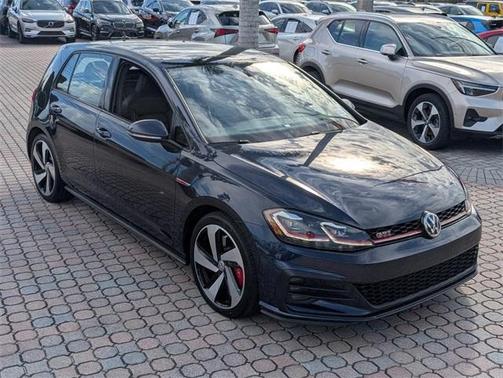 2019 Volkswagen Golf GTI 2.0T Autobahn
