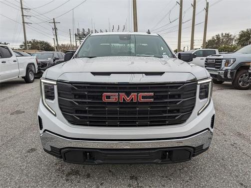 2025 GMC Sierra 1500 Pro