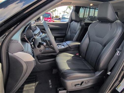 2022 INFINITI QX60 Luxe