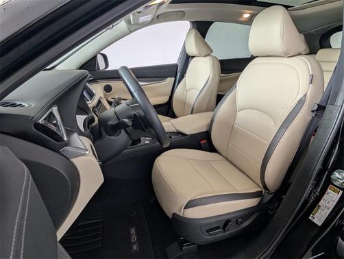 2022 INFINITI QX50 Luxe