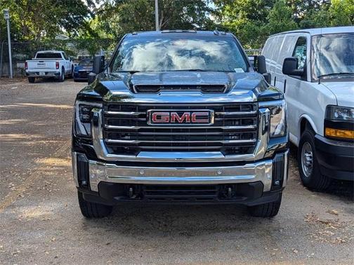 2025 GMC Sierra 2500 SLE