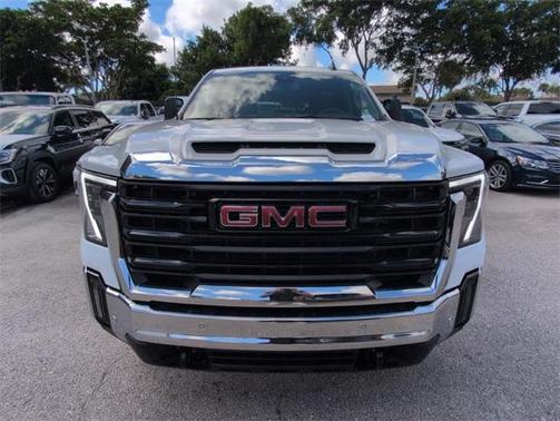 2025 GMC Sierra 2500 Pro