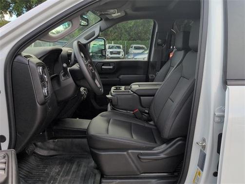 2025 GMC Sierra 2500 Pro