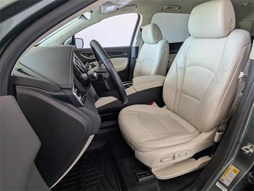 2022 Buick Enclave Premium