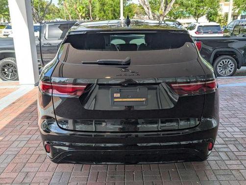 2025 Jaguar F-PACE P250 R-Dynamic S