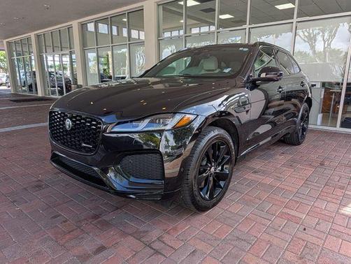 2025 Jaguar F-PACE P250 R-Dynamic S