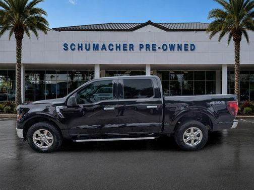 Agate Black Metallic 2025 Ford F-150 XLT