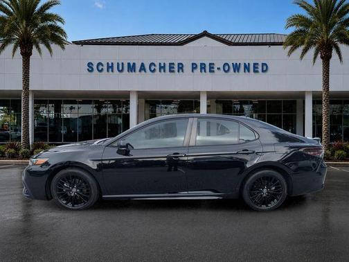 Midnight Black Metallic 2022 Toyota Camry SE Nightshade