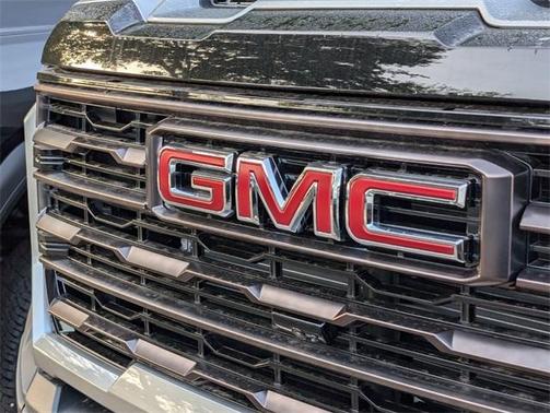 2025 GMC Sierra 2500 AT4X